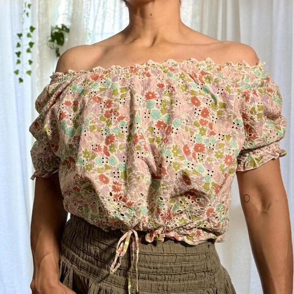 Unique Vintage Tops - Jennifer & Grace Floral Eyelet Peasant Top – Size L